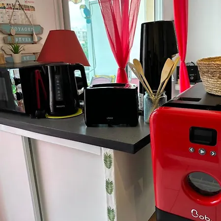 Beautiful 65 M Flat アパート *