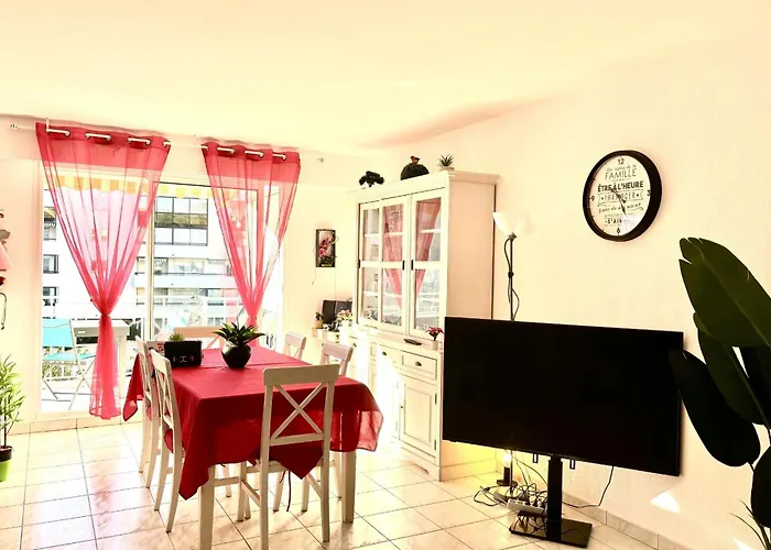 아파트 Beautiful 65 M Flat